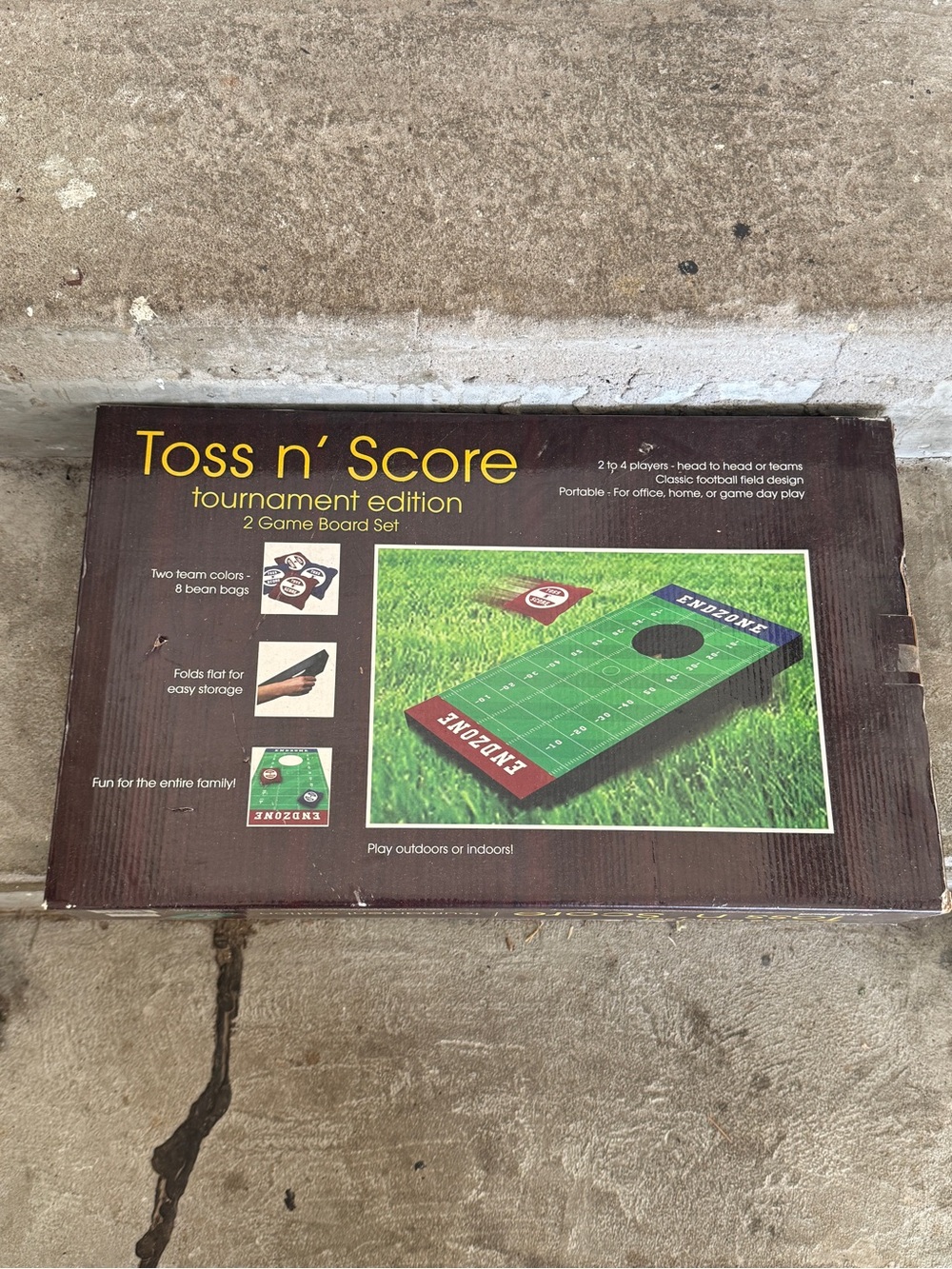 Source Unknown Toss n' Score Tournament Edition Cornhole Set - Green/Red